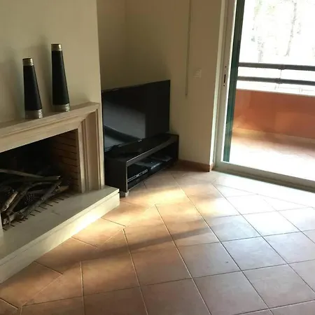 Aroeira Golf Apartment